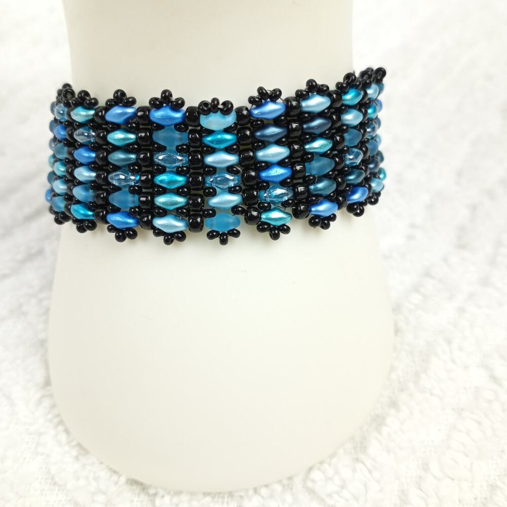 HANDMADE~Multi-Color Blues Cuff